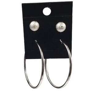 5/15 NWT 2 pair of silver tone ball and hoop earrings